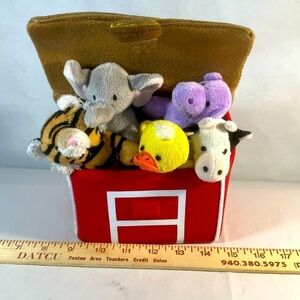 Aurora Baby Barn with Five Animals that Make Animal Sounds